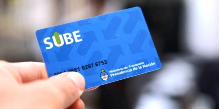 Suspenderán la SUBE de los trabajadores no esenciales o no exceptuados en el AMBA