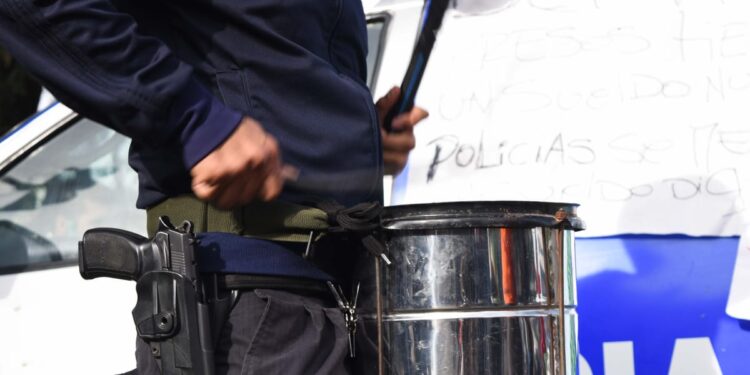 Dirigentes critican las protestas policiales y hablan de «desestabilización»