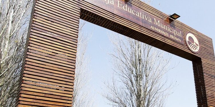 Reabre la granja educativa municipal con turnos y estricto protocolo