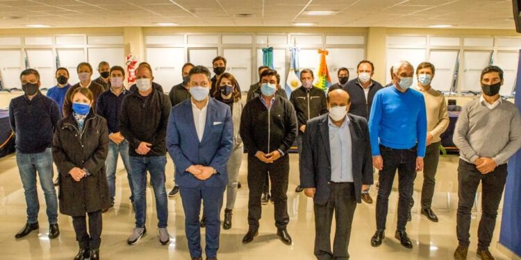 Berazategui: cumbre de intendentes para respaldar las medidas de Alberto y Axel