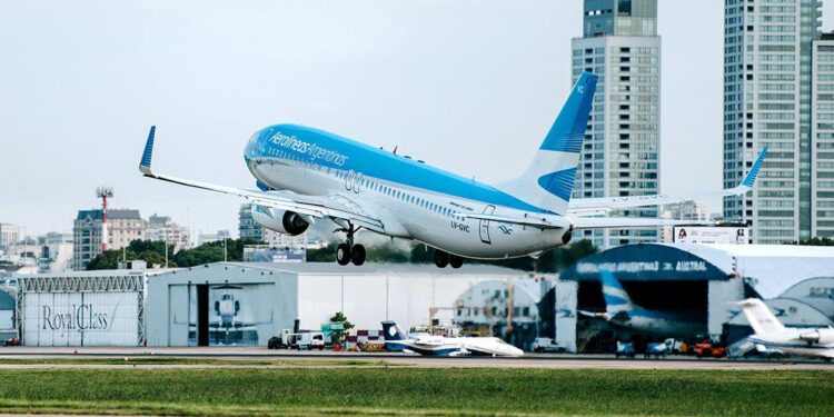 Aerolíneas denunciará penalmente a quienes evadan los controles