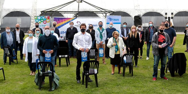 Clubes de Brown se suman a la campaña de                                                  donación de sangre del Municipio y CUCAIBA