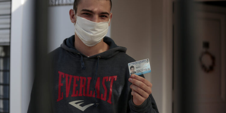 Prorrogan por un año el vencimiento de las licencias de conducir