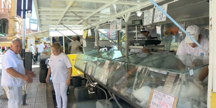 Desde mediados de enero se venderán en ferias pescados hasta 70% más baratos