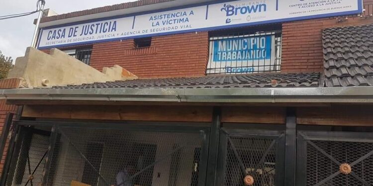 Brown: mediaciones por Zoom para resolver conflictos de medianeras o ruidos molestos