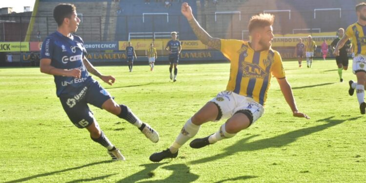 Temperley no pudo con Atlanta y se aleja de la lucha por el primer ascenso