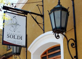 En Brown reabren bibliotecas, espacios culturales y museos con protocolos sanitarios