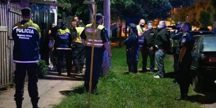 Desactivaron una fiesta con 250 jóvenes en Lomas