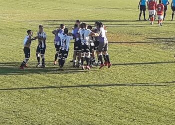 Claypole ganó y jugará la final por el ascenso a la C