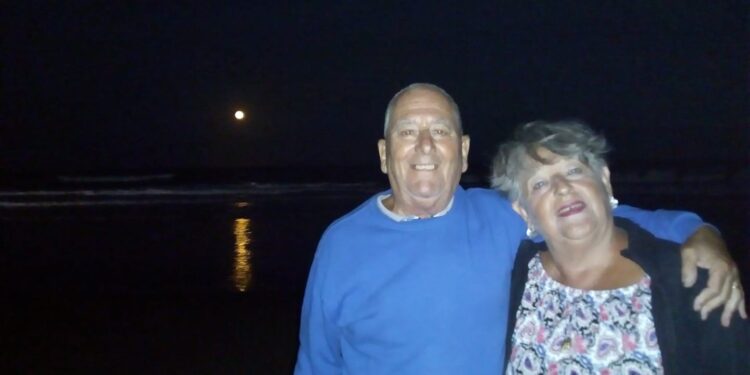 Alicia y Oscar, una historia de amor que cumple 57 años y sigue creciendo en Adrogué