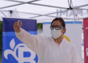 Brown: comenzó la campaña de vacunación a jubilados