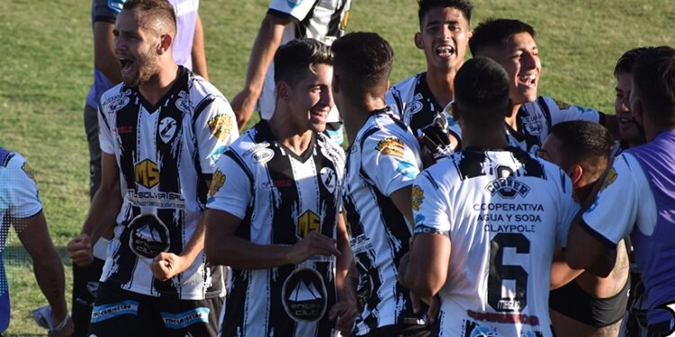 Ya tiene cancha, día y horario el partido Claypole-Boca por Copa Argentina