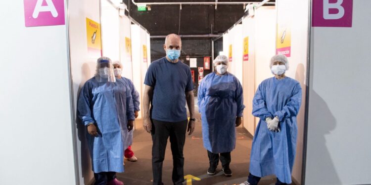 Imputaron a Larreta por repartir vacunas a empresas de medicina prepaga