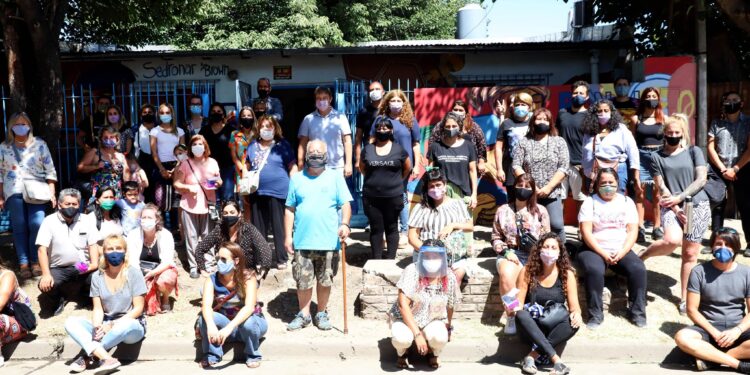 Brown: inauguran tres centros de atención de las adicciones
