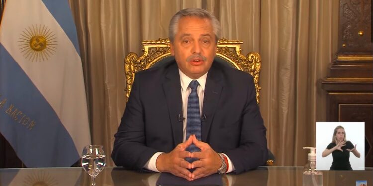 Alberto en Cadena Nacional: «Debemos extremar los cuidados»