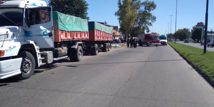 Longchamps: murió un chofer aplastado por su propio camión