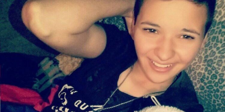 Desesperada búsqueda de una joven de 21 años que desapareció en Alejandro Korn