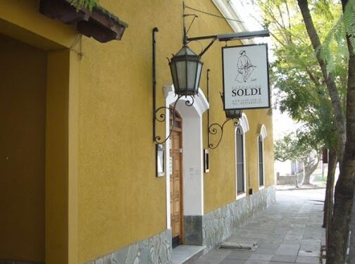 Glew: la Fundación Soldi lanzó talleres de comedia musical, canto y teatro