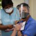 Avanza la vacunación a docentes en Brown
