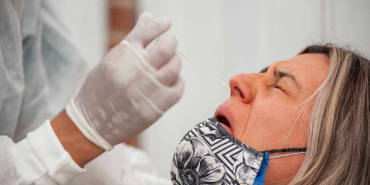 Un nuevo síntoma que es muy común en el invierno es ahora sospechoso de Covid