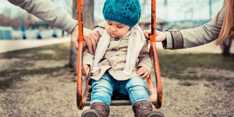 Lanzan campaña ciudadana para ampliar la licencia por paternidad