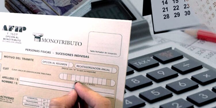Monotributo: ¿cuál es el aumento de este año para cada categoría?