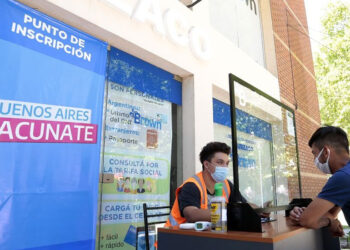 ¿Cuáles son los Centros de Vacunación contra el Covid en Brown?