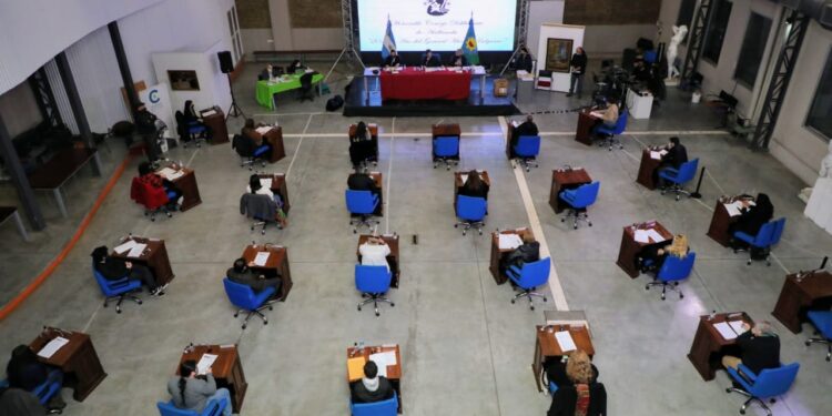 Avellaneda cobrará un impuesto especial a terrenos en desuso