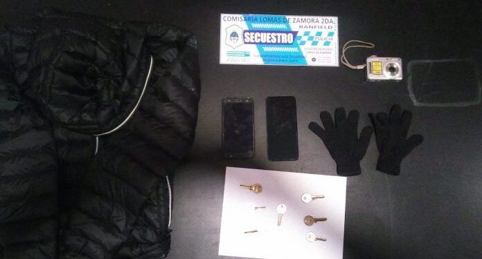 Detienen en Banfield a dos ladrones que hacían entraderas