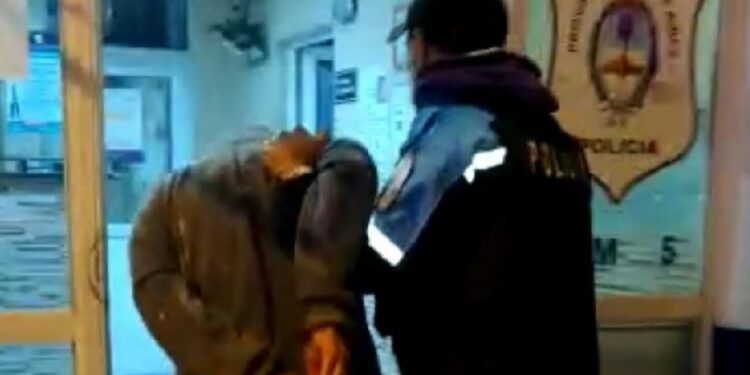 Detienen al tío de la joven a la que mataron en un hotel de Bernal