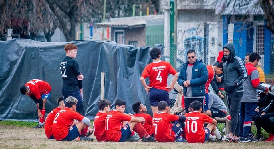 Mundo Independiente de Burzaco - Oficial