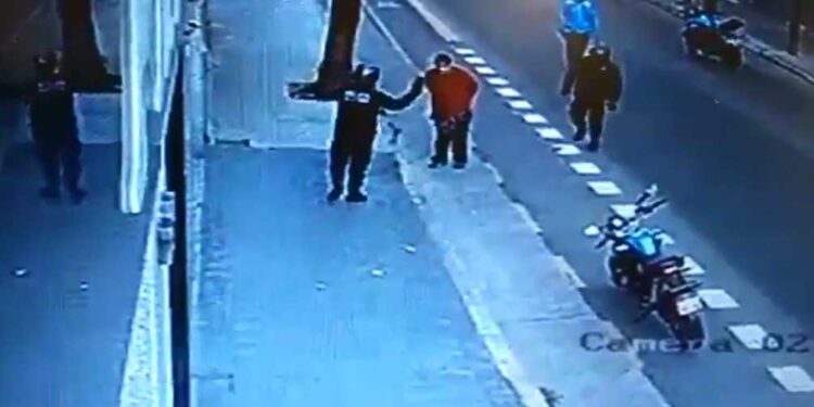 Arranca el juicio contra el policía de Calzada que mató a un hombre de una patada