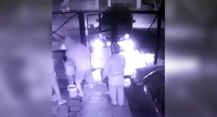 Longchamps: intentaron entrar a una casa, un pitbull, los atacó y lo mataron