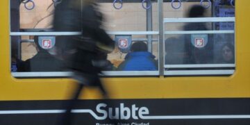 Reabren hoy 11 estaciones de subte cerradas por la pandemia