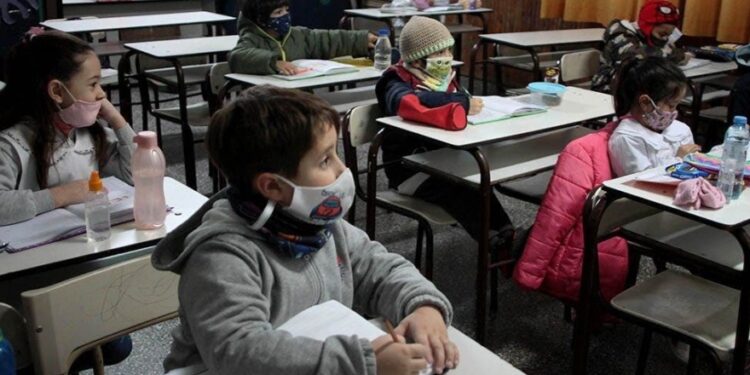 Las escuelas de Provincia comienzan las clases los sábados