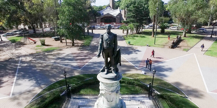 Almirante Brown cumple 148 años de historia