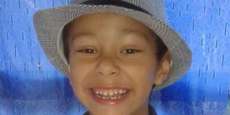 Cristina ayudará a un nene de Lomas a conseguir una prótesis