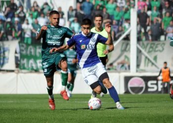 Claypole ganó ante su gente y San Martín de Burzaco volvió a perder