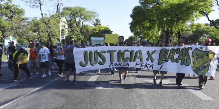 Murió Lucas, el jugador de Barracas baleado por la policía de la Ciudad