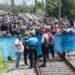 Levantaron el corte de vías y vuelve a andar el Roca