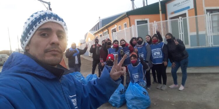 Vivía en San José y dejó todo para fundar un comedor en el fin del mundo