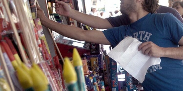 Dejarán de fabricar «bombas y petardos de suelo» debido al daño auditivo