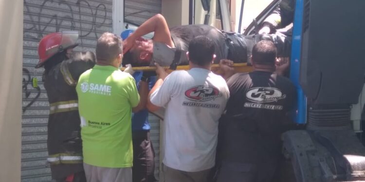 Murió un empleado del municipio de Lomas tras un accidente en Calzada