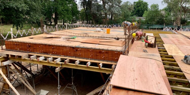 Avanza la construcción del nuevo edificio de la Universidad Guillermo Brown