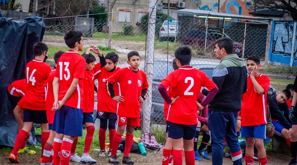 Independiente vuelve a probar jugadores en Burzaco