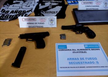 Claypole: allanaron a la barra del Tambo para evitar pelea entre facciones