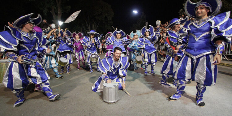 Qué murgas y bandas actuarán en los carnavales de Brown