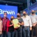 Entregaron escrituras a familias de Brown