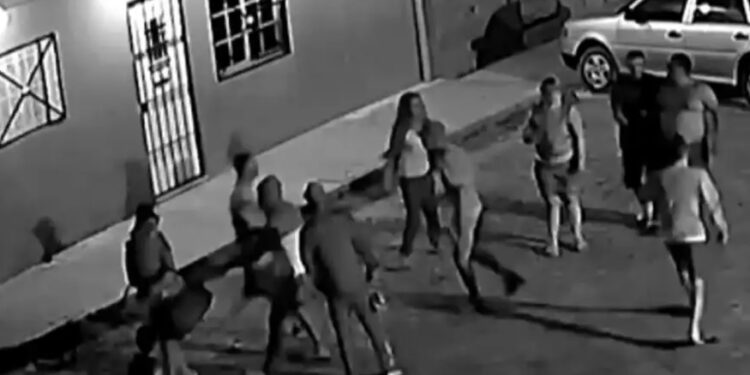 Lanús: balearon a un niño de 5 años en una pelea entre narcos y está grave