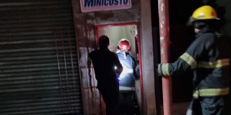 Malvinas Argentinas: se incendió un minimercado
